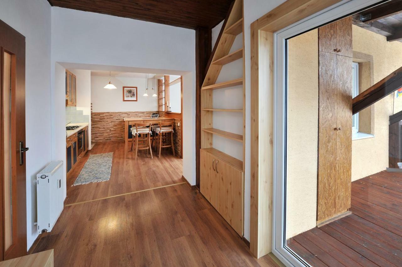 Apartman Zara Veľký Slavkov Exteriör bild